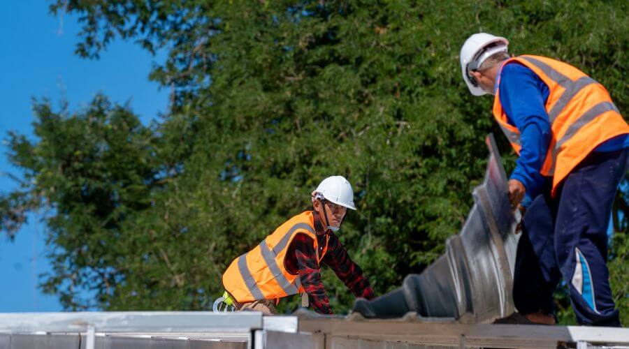 Professional residential roofers in Loami, IL